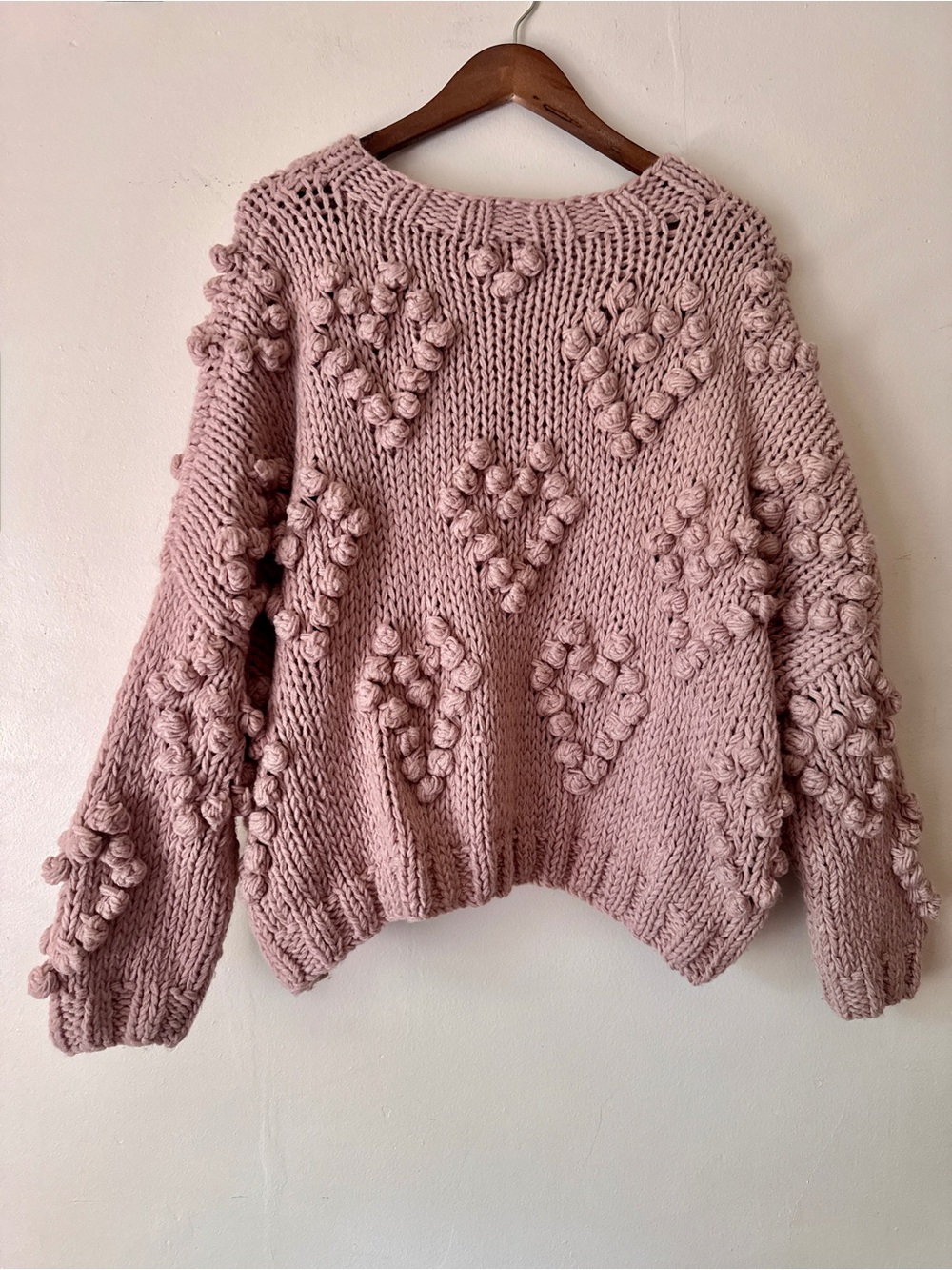 Wishlist Handmade Heart Pom-Pom Chunky Knit Sweater Dusty Rose - Size M/L - Picture 4 of 8